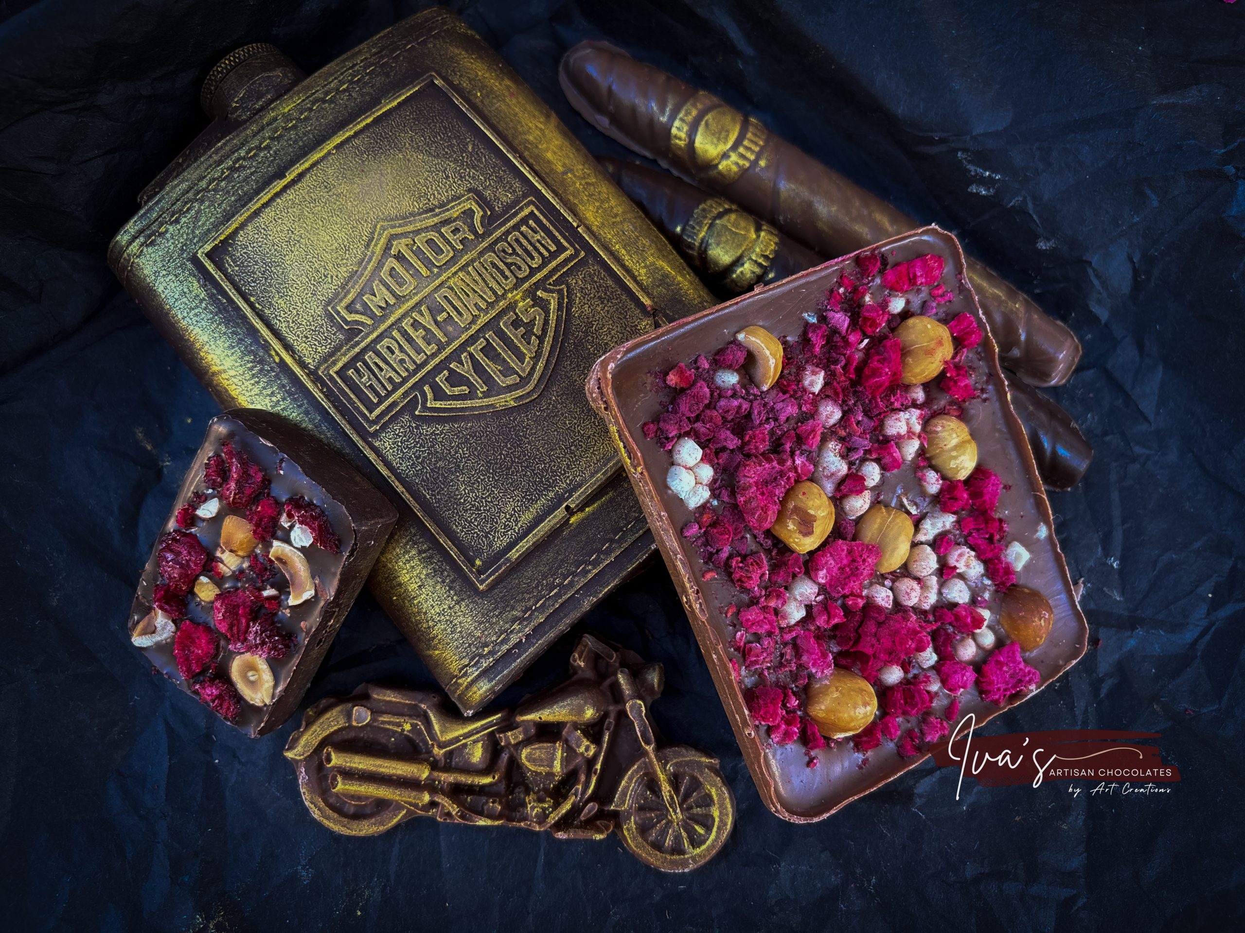 BORN TO BE WILD: THE HARLEY CHOCOLATE COLLECTION - Image 9